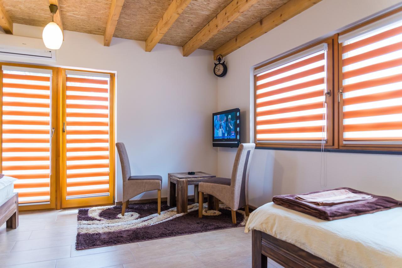 Motel Orhideja Donji Vakuf Luaran gambar