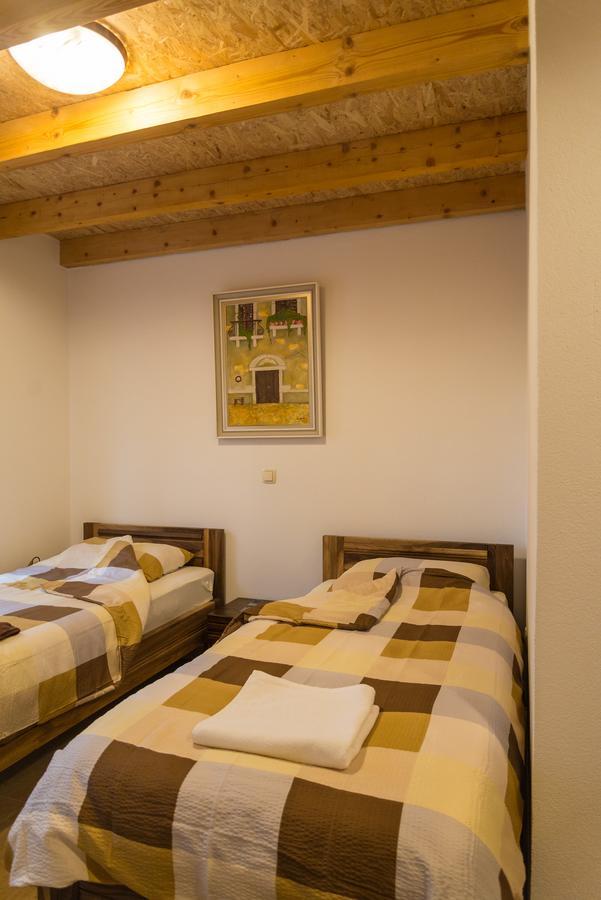 Motel Orhideja Donji Vakuf Luaran gambar