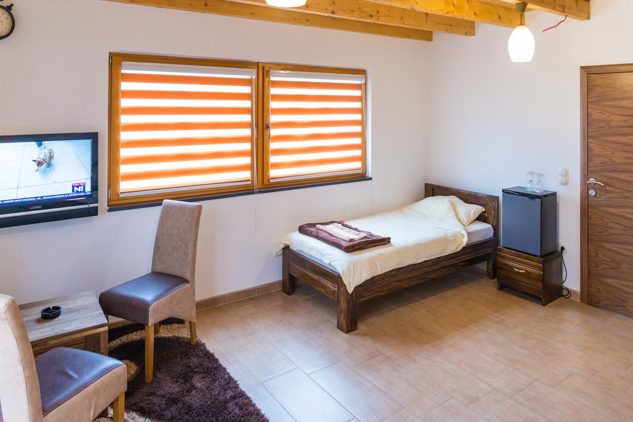 Motel Orhideja Donji Vakuf Luaran gambar